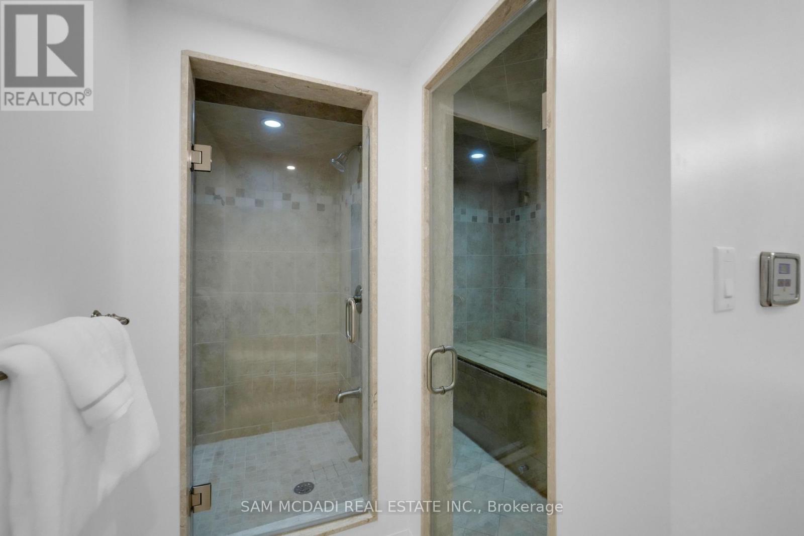 807 Indian Road, Mississauga, Ontario  L5H 1R4 - Photo 40 - W13493418