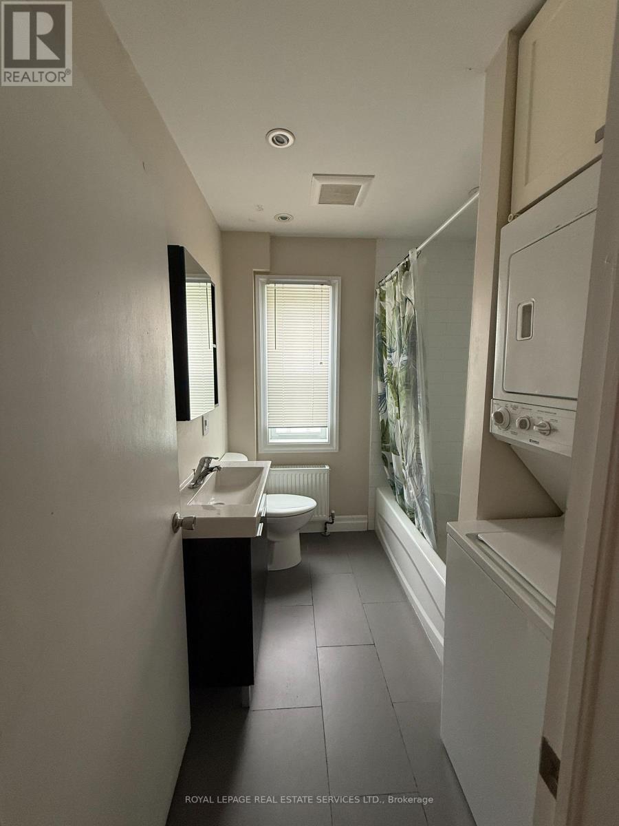 #3 - 48 South Kingsway, Toronto, Ontario  M6S 3T3 - Photo 14 - W13493444