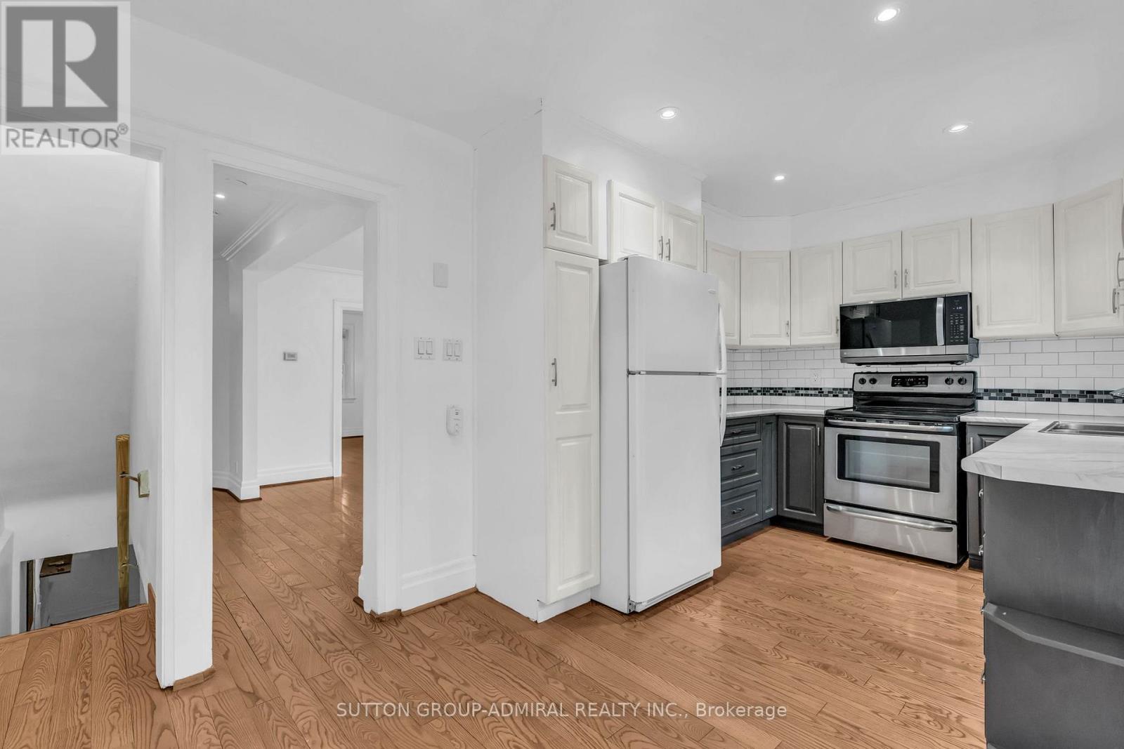 569 Nairn Avenue, Toronto, Ontario  L5N 4P6 - Photo 15 - W13493468