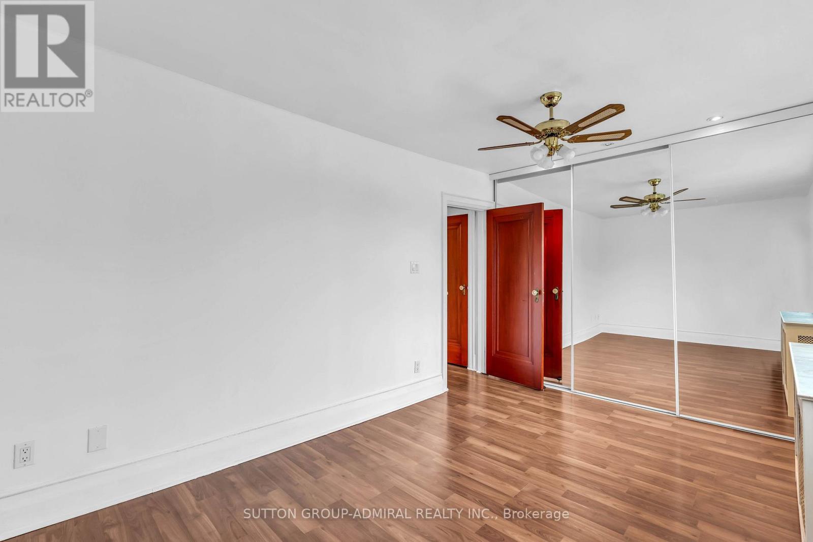 569 Nairn Avenue, Toronto, Ontario  L5N 4P6 - Photo 23 - W13493468