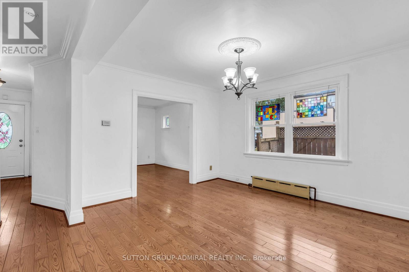 569 Nairn Avenue, Toronto, Ontario  L5N 4P6 - Photo 9 - W13493468