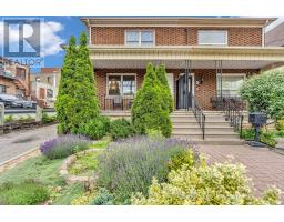 569 NAIRN AVENUE, Toronto, Ontario