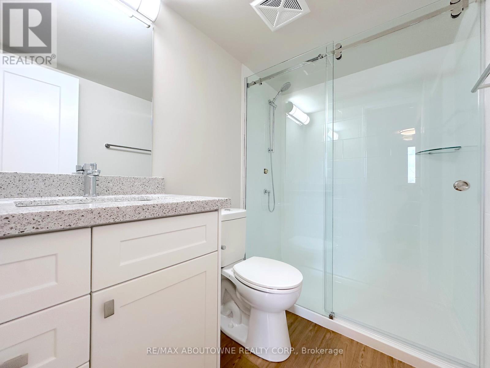 916 - 165 La Rose Avenue, Toronto, Ontario  M9P 3S9 - Photo 15 - W13493496