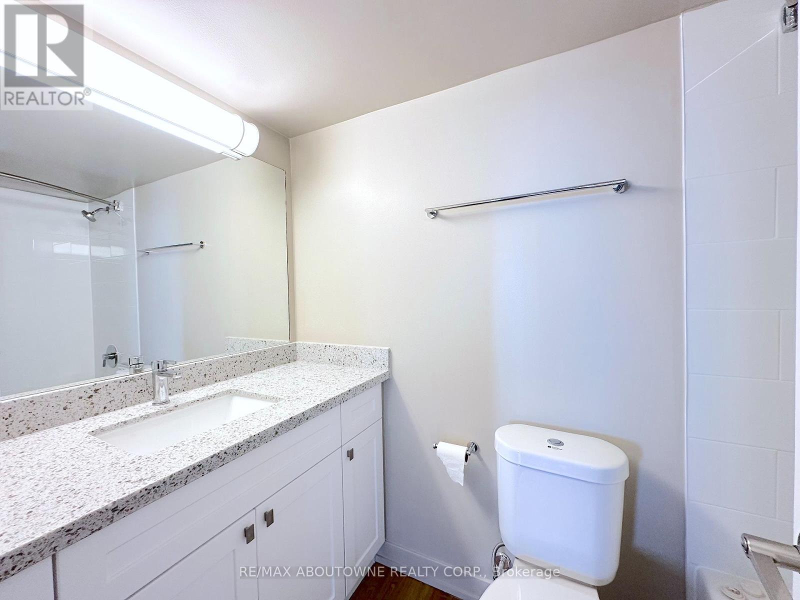 916 - 165 La Rose Avenue, Toronto, Ontario  M9P 3S9 - Photo 16 - W13493496