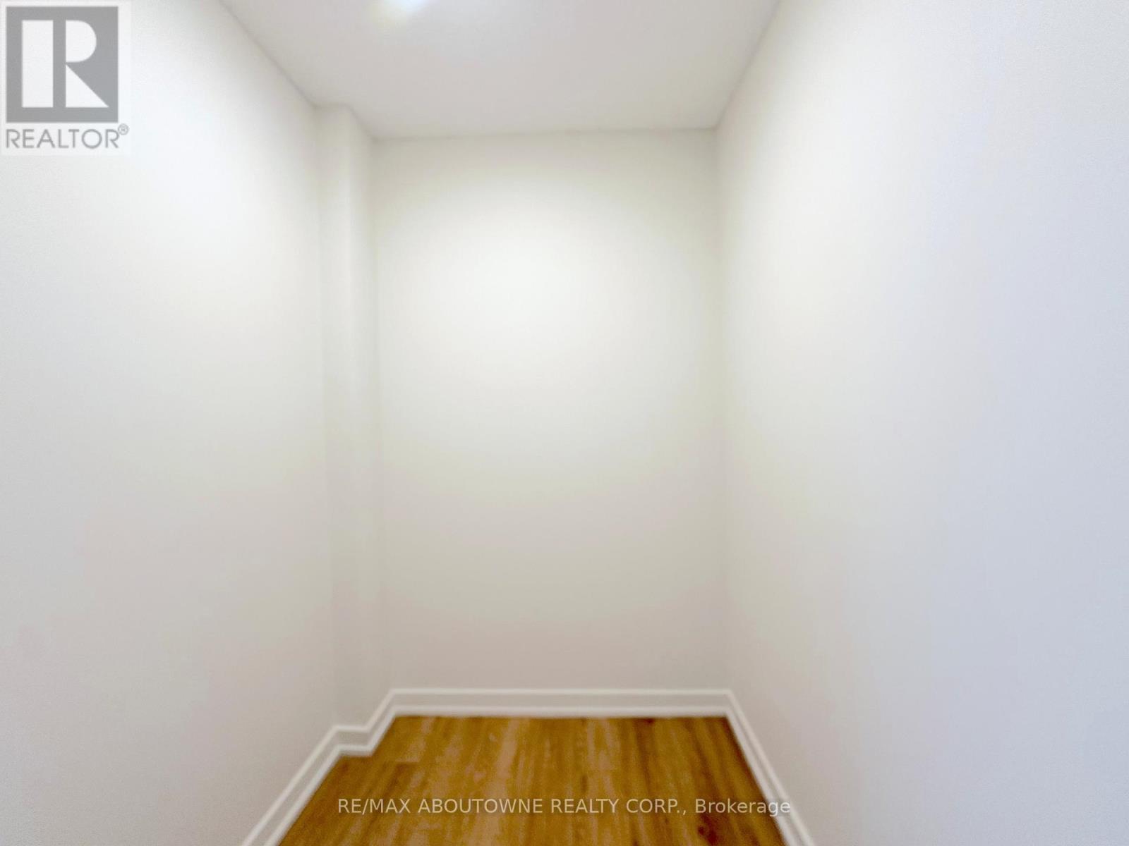916 - 165 La Rose Avenue, Toronto, Ontario  M9P 3S9 - Photo 17 - W13493496