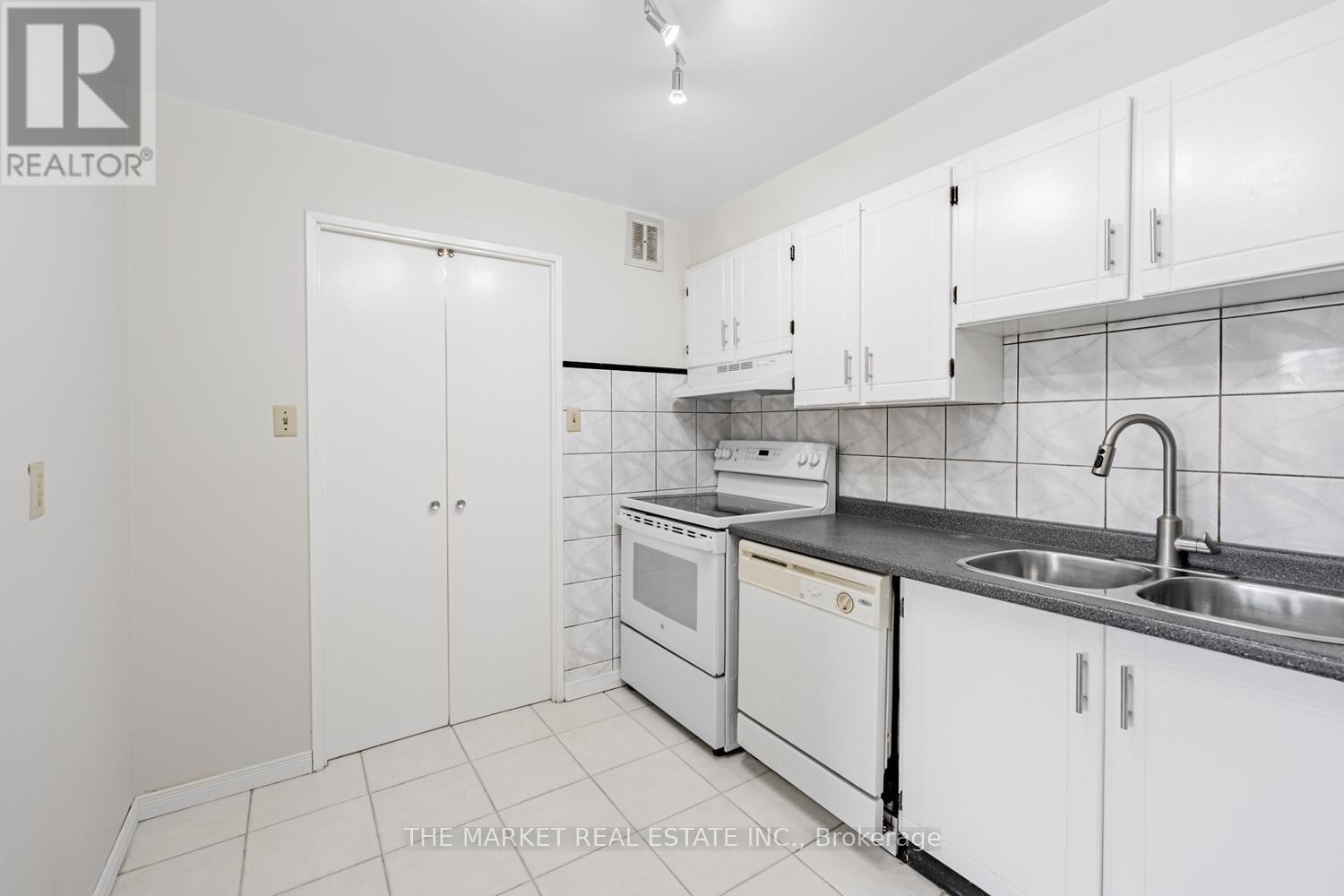 507 - 1320 Mississauga Valley Boulevard, Mississauga, Ontario  L5A 3S9 - Photo 12 - W13493502