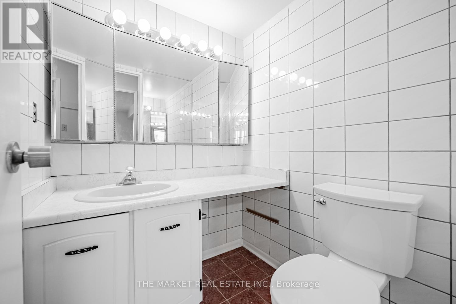 507 - 1320 Mississauga Valley Boulevard, Mississauga, Ontario  L5A 3S9 - Photo 17 - W13493502