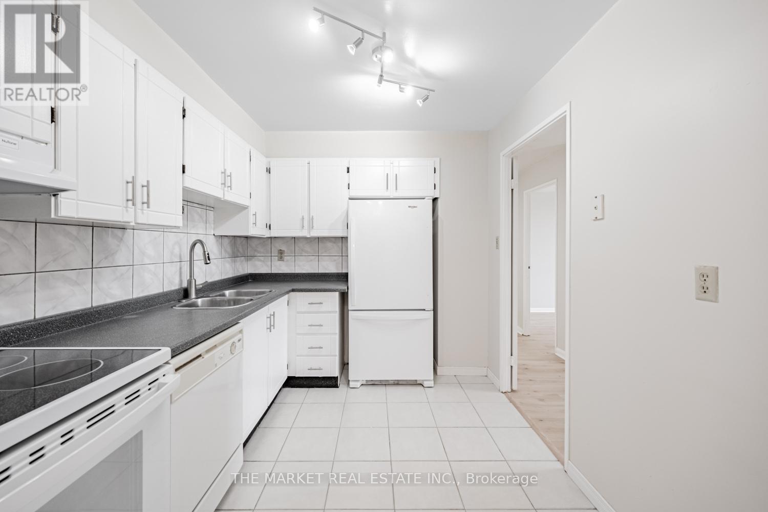 507 - 1320 Mississauga Valley Boulevard, Mississauga, Ontario  L5A 3S9 - Photo 9 - W13493502
