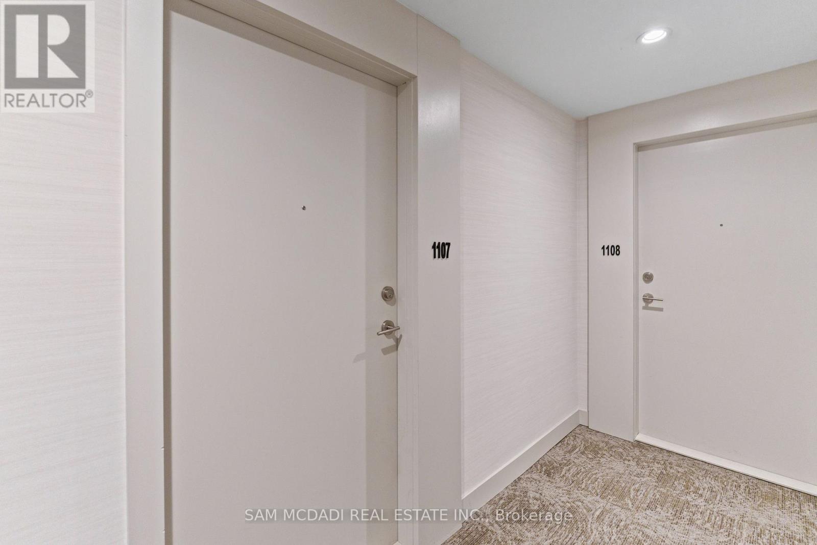 1107 - 225 Veterans Drive, Brampton, Ontario  L7A 0B6 - Photo 2 - W13493512