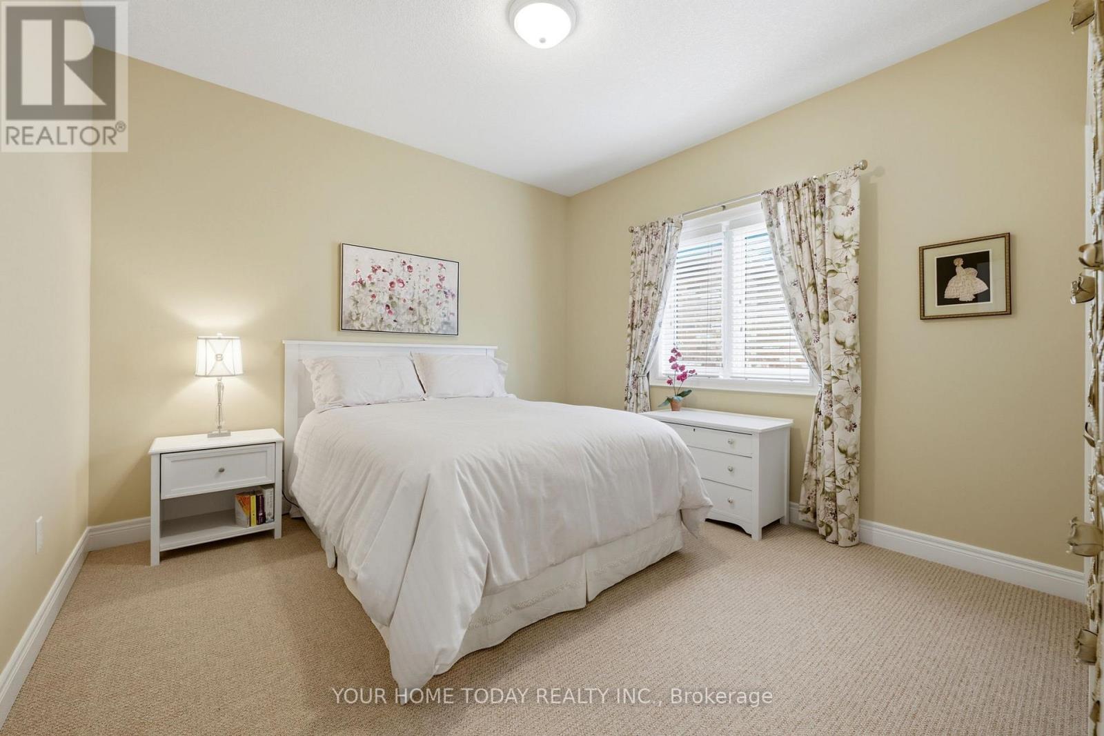 37 Dawkins Crescent, Halton Hills, Ontario  L7J 2Z5 - Photo 25 - W13493562