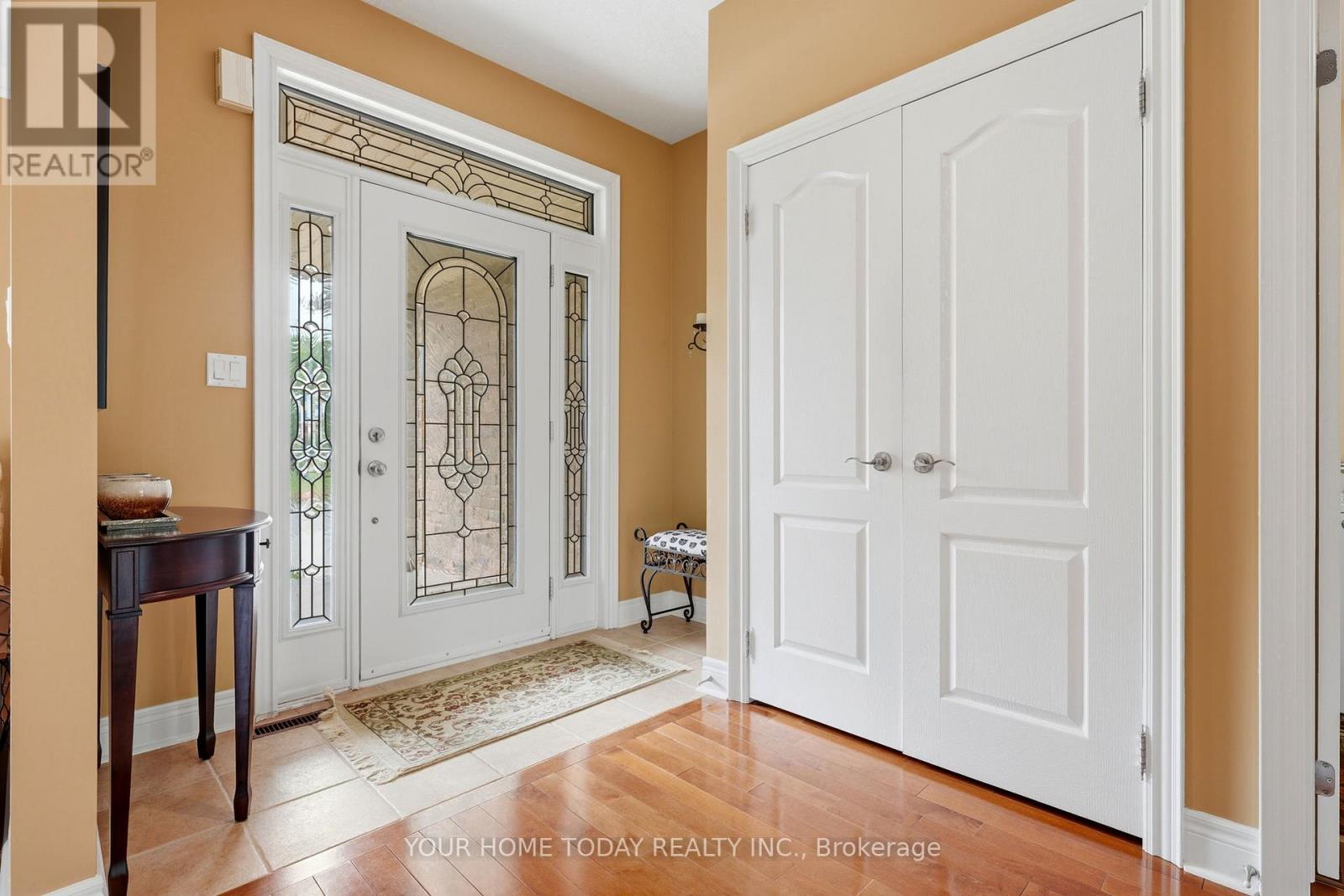 37 Dawkins Crescent, Halton Hills, Ontario  L7J 2Z5 - Photo 5 - W13493562