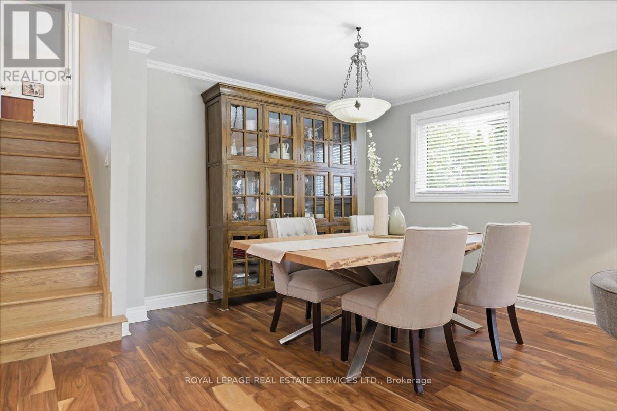 2035 Pen Street, Oakville, Ontario  L6H 3L2 - Photo 11 - W13493610