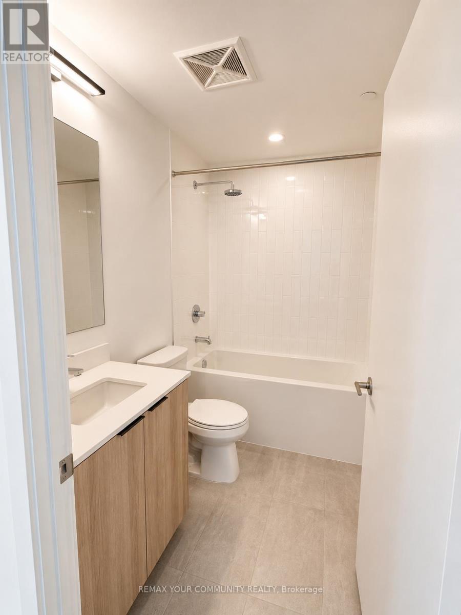 1301 - 2485 Eglinton Avenue W, Mississauga, Ontario  L5M 2T1 - Photo 6 - W13493640