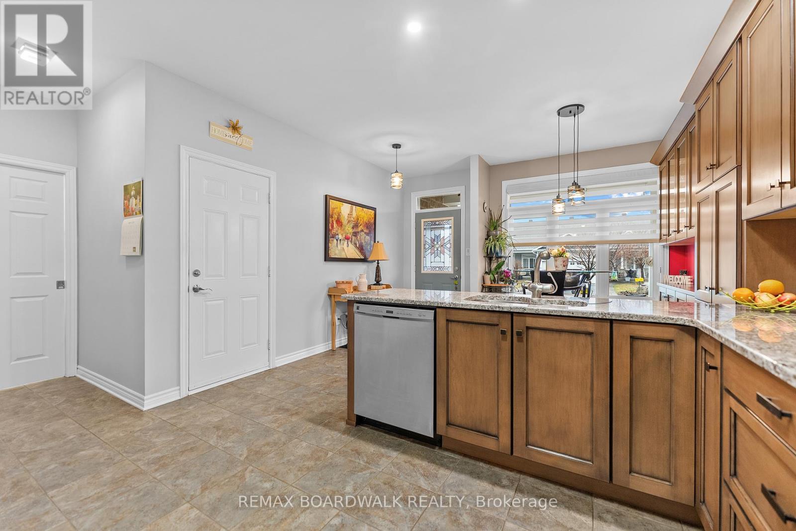 12 Royalty Way, North Grenville, Ontario  K0G 1J0 - Photo 12 - X13411534