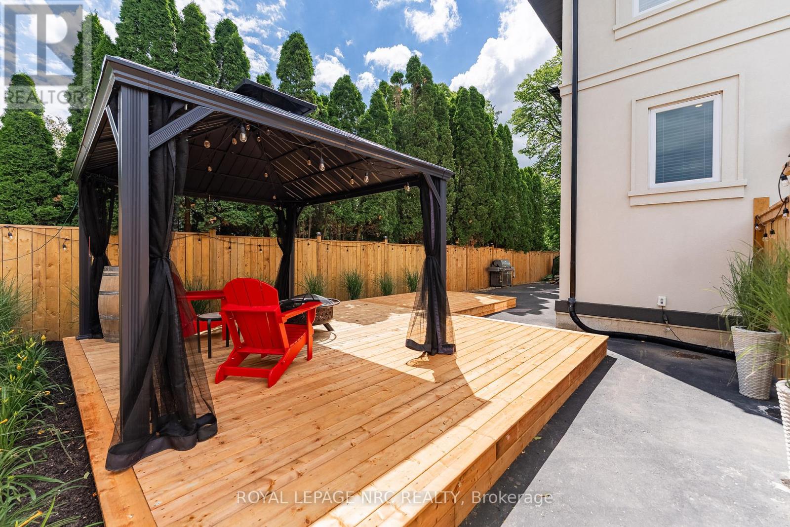 22 Lake Street, Grimsby, Ontario  L3M 2G7 - Photo 43 - X13493614