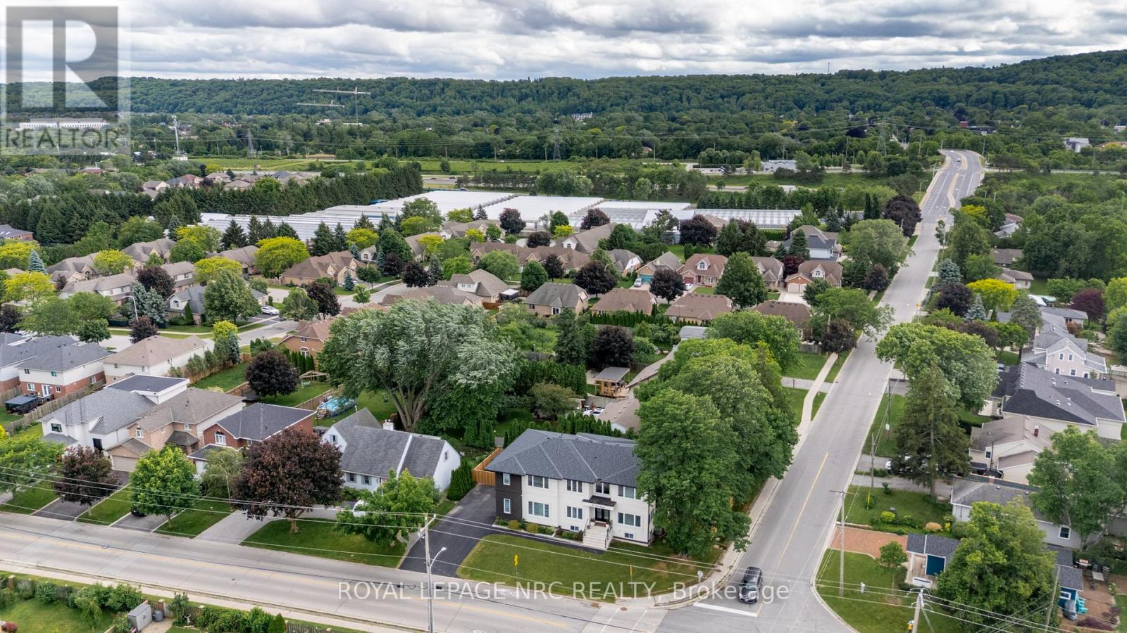 22 Lake Street, Grimsby, Ontario  L3M 2G7 - Photo 49 - X13493614