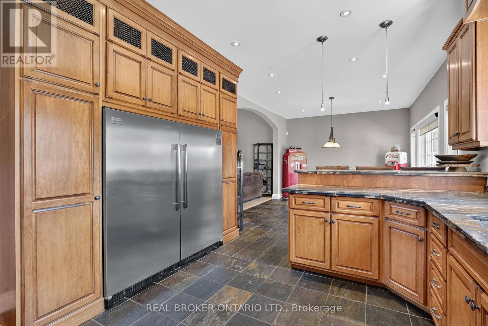 41 Cameron Drive, Hamilton, Ontario  L9G 2L4 - Photo 16 - X13493636