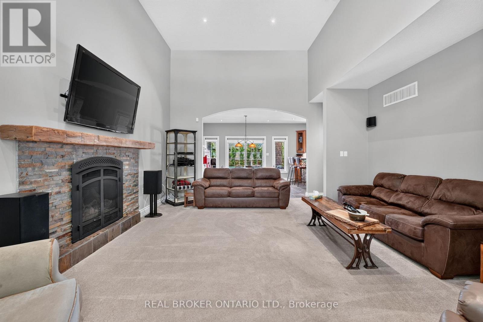 41 Cameron Drive, Hamilton, Ontario  L9G 2L4 - Photo 19 - X13493636