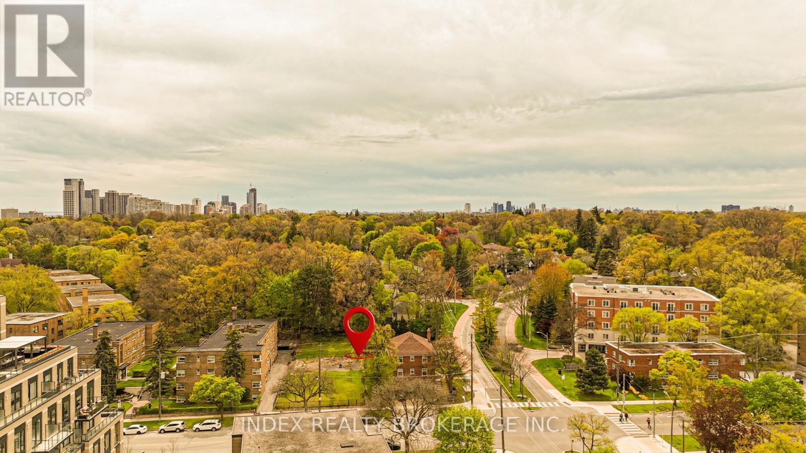 296 The Kings Way, Toronto, Ontario  M9A 3V1 - Photo 7 - W13490034