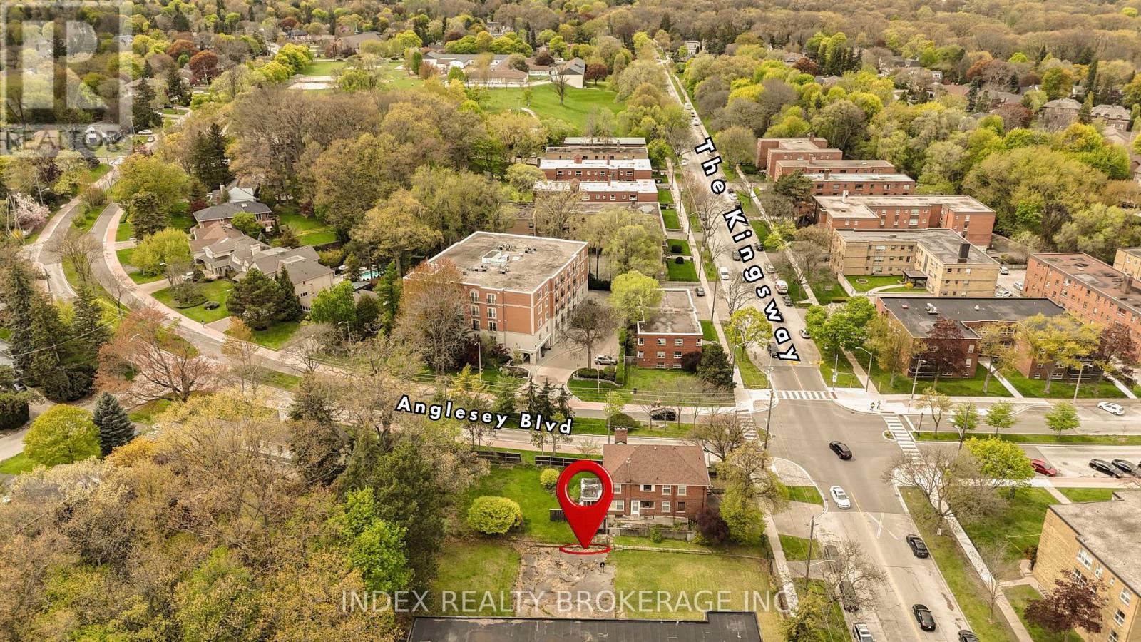 296 The Kings Way, Toronto, Ontario  M9A 3V1 - Photo 8 - W13490034