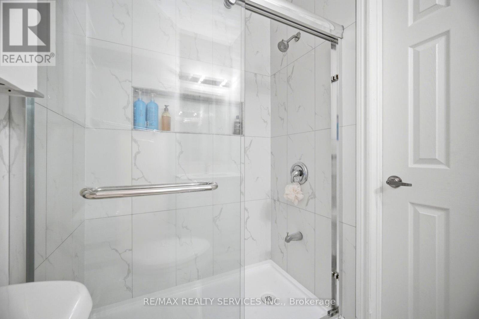 277 Van Kirk Drive, Brampton, Ontario  L7A 1M3 - Photo 32 - W13490966
