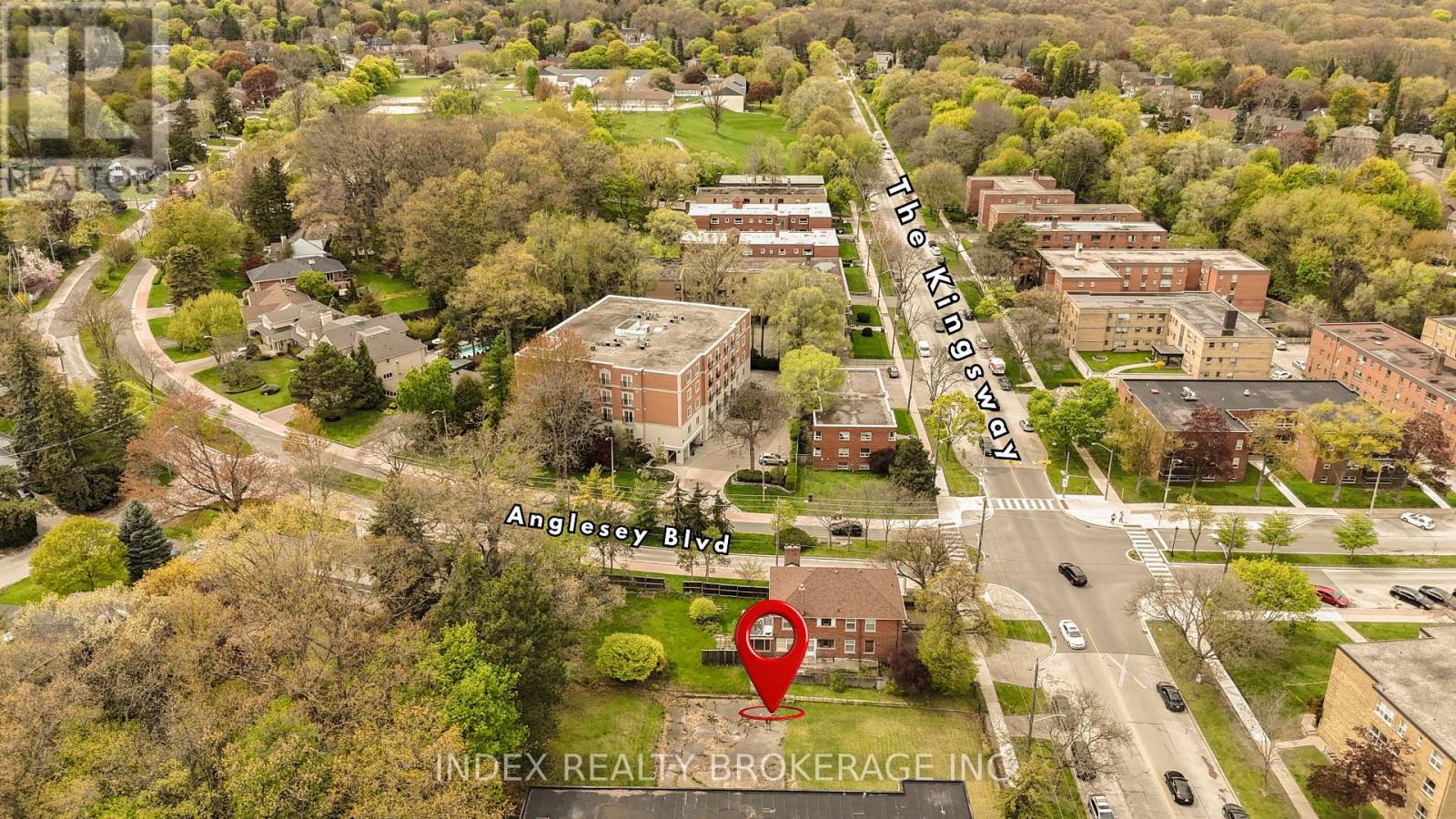 296 The Kings Way, Toronto, Ontario  M9A 3V1 - Photo 10 - W13490034