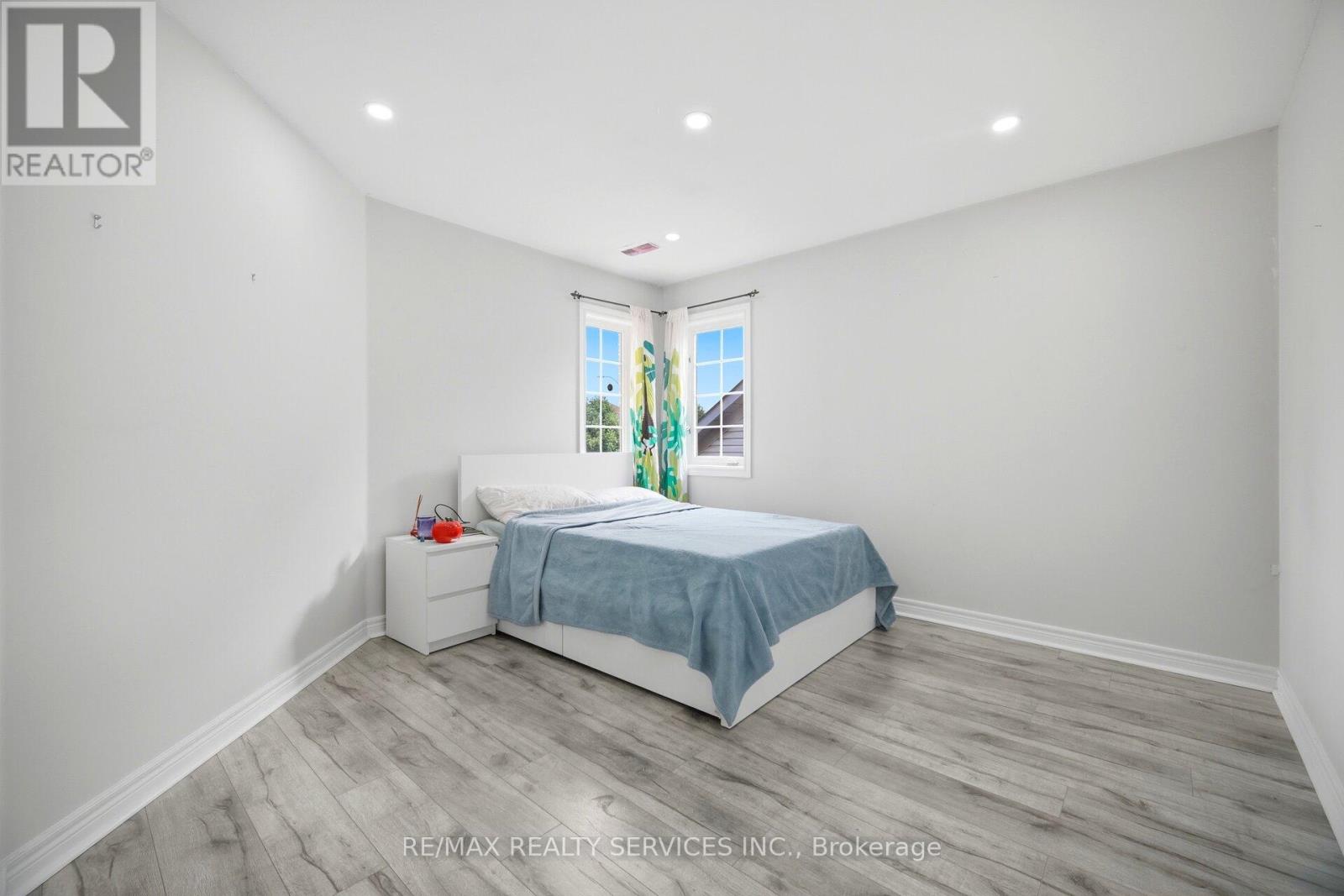 277 Van Kirk Drive, Brampton, Ontario  L7A 1M3 - Photo 33 - W13490966