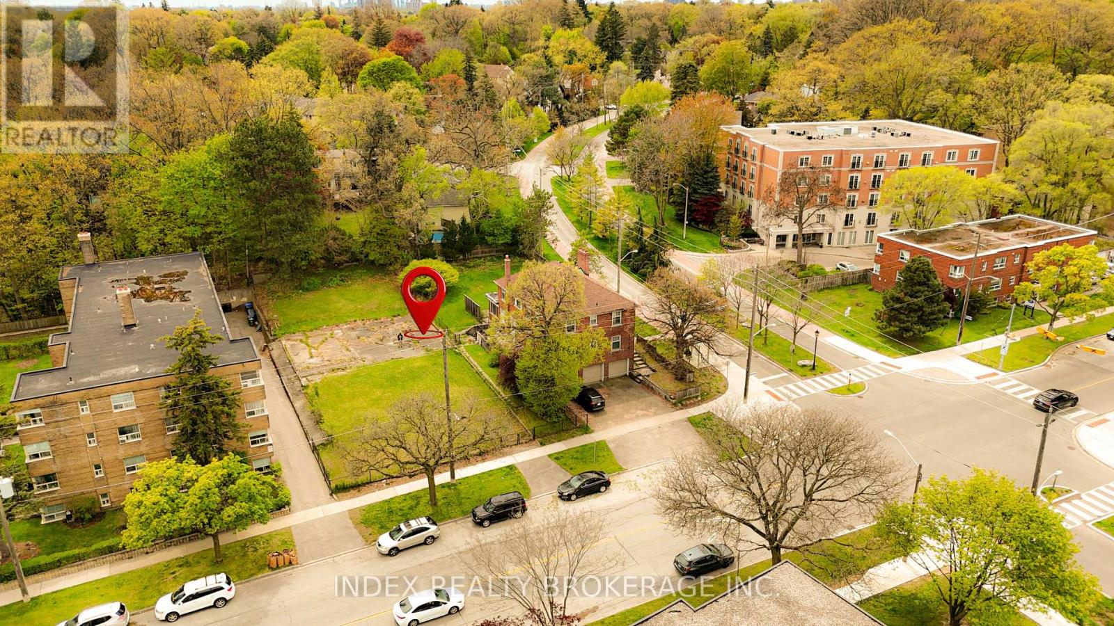 296 The Kings Way, Toronto, Ontario  M9A 3V1 - Photo 9 - W13490034