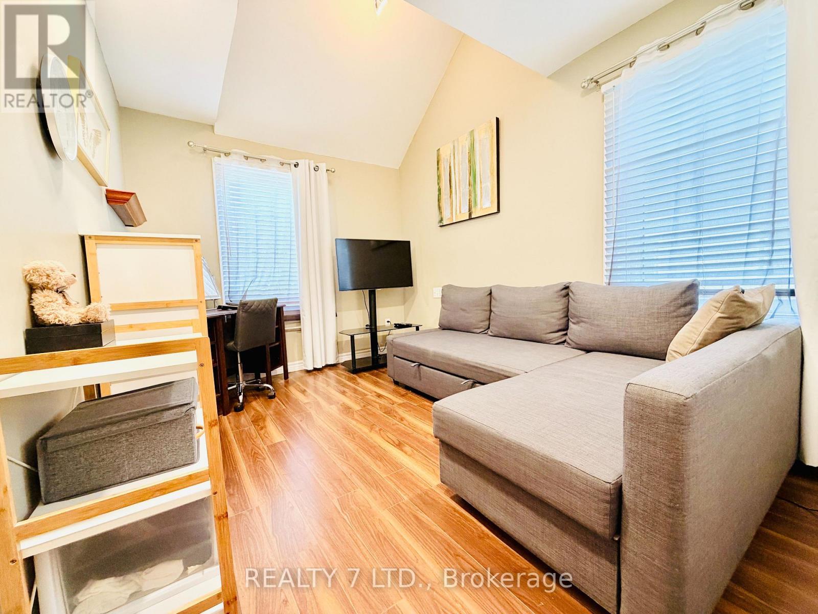 29 Lloyd Street, St. Catharines, Ontario  L2S 2P1 - Photo 24 - X13491662