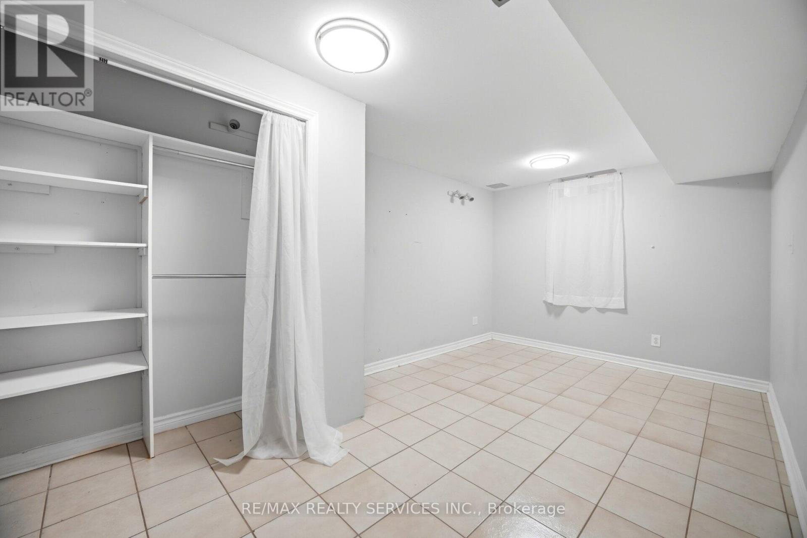 277 Van Kirk Drive, Brampton, Ontario  L7A 1M3 - Photo 45 - W13490966