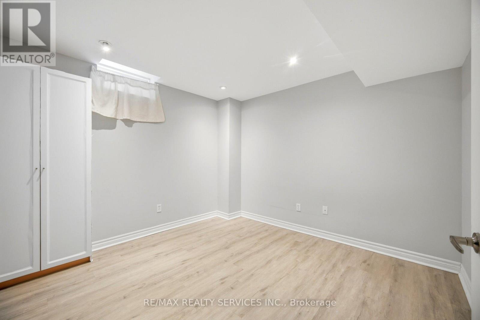 277 Van Kirk Drive, Brampton, Ontario  L7A 1M3 - Photo 46 - W13490966
