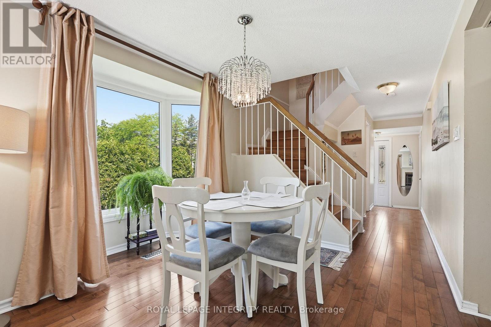 142 Gladecrest Court, Ottawa, Ontario  K2H 9J8 - Photo 7 - X13493884