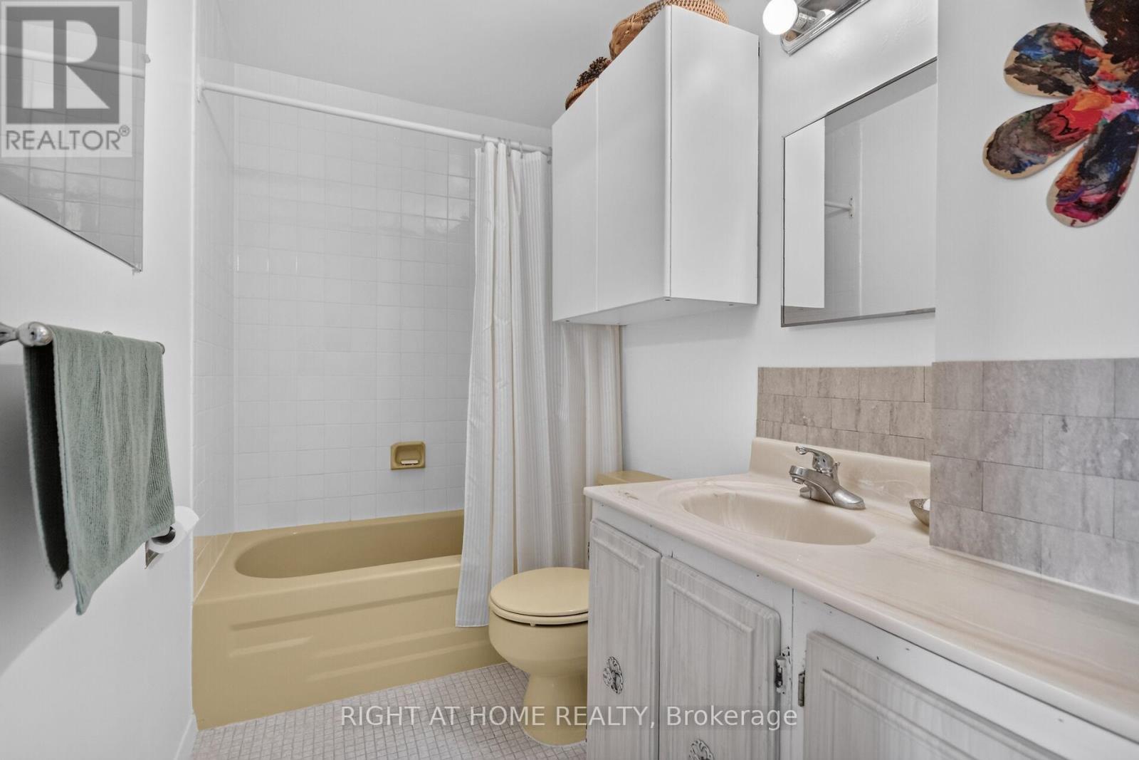 2204 - 1785 Riverside Drive, Ottawa, Ontario  K1G 3T7 - Photo 28 - X13493508