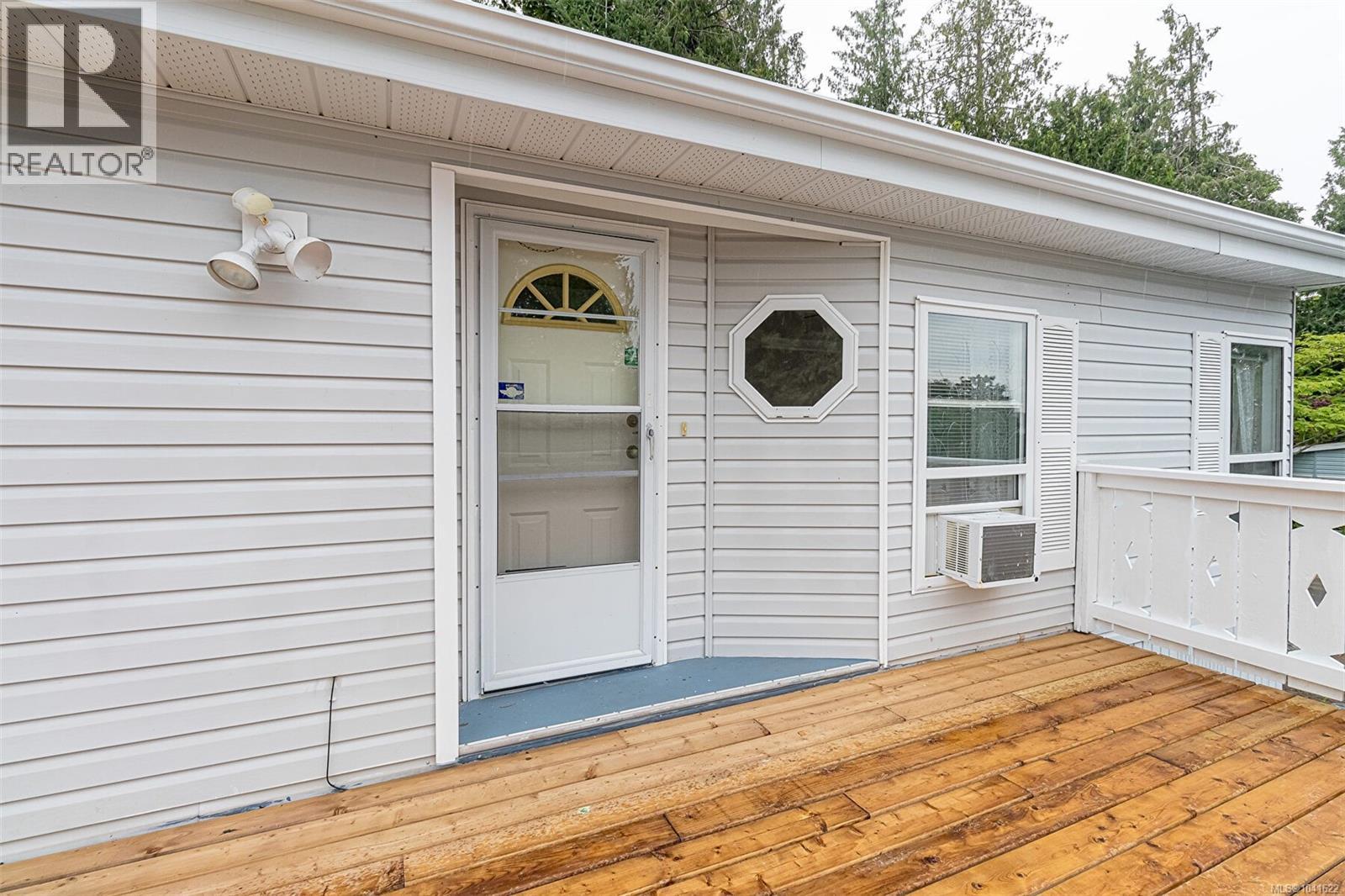 613 2850 Stautw Rd, Central Saanich, British Columbia  V8M 2C9 - Photo 3 - 1041622
