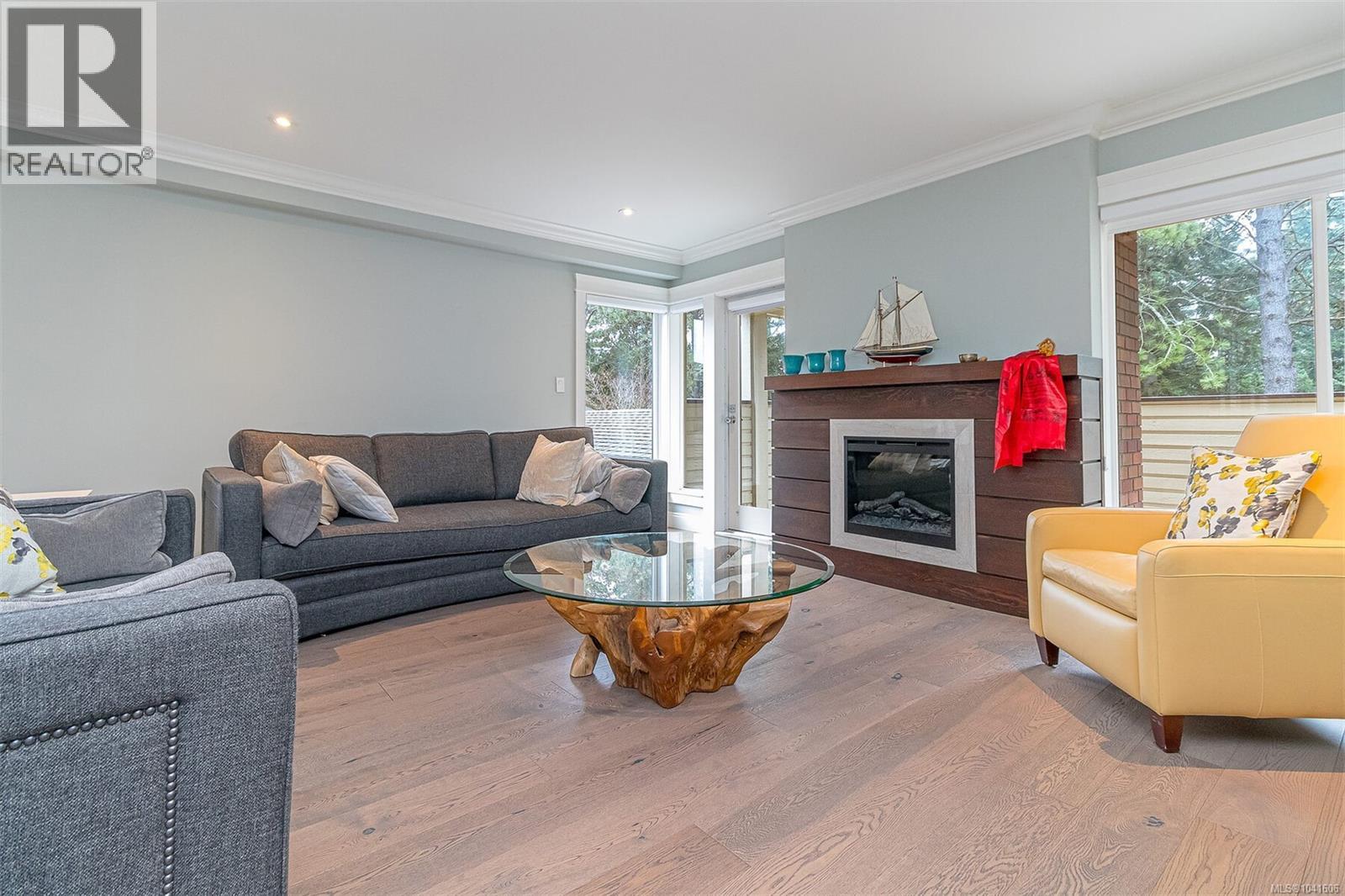 108 2345 Cedar Hill Cross Rd, Oak Bay, British Columbia  V8P 5M8 - Photo 11 - 1041606