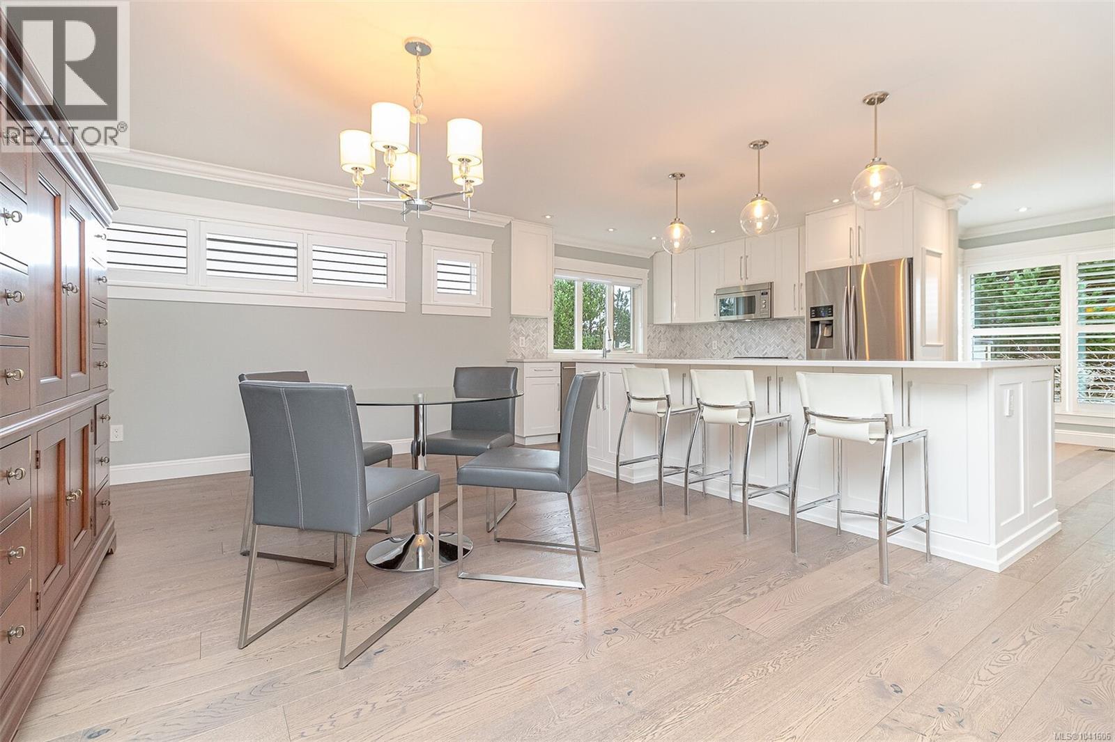 108 2345 Cedar Hill Cross Rd, Oak Bay, British Columbia  V8P 5M8 - Photo 14 - 1041606