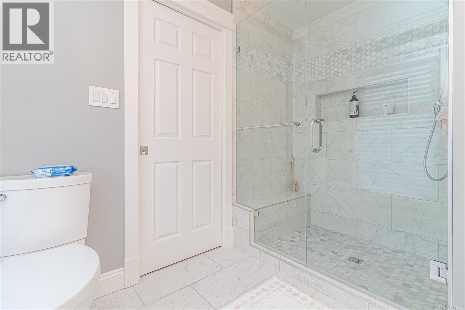 108 2345 Cedar Hill Cross Rd, Oak Bay, British Columbia  V8P 5M8 - Photo 25 - 1041606