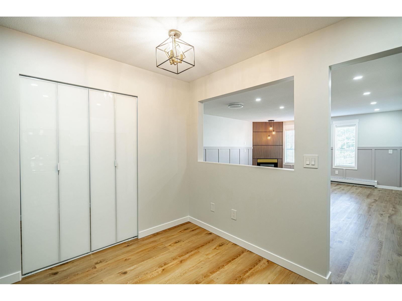 211 1450 Merklin Street, White Rock, British Columbia  V4B 4C3 - Photo 20 - R3140178