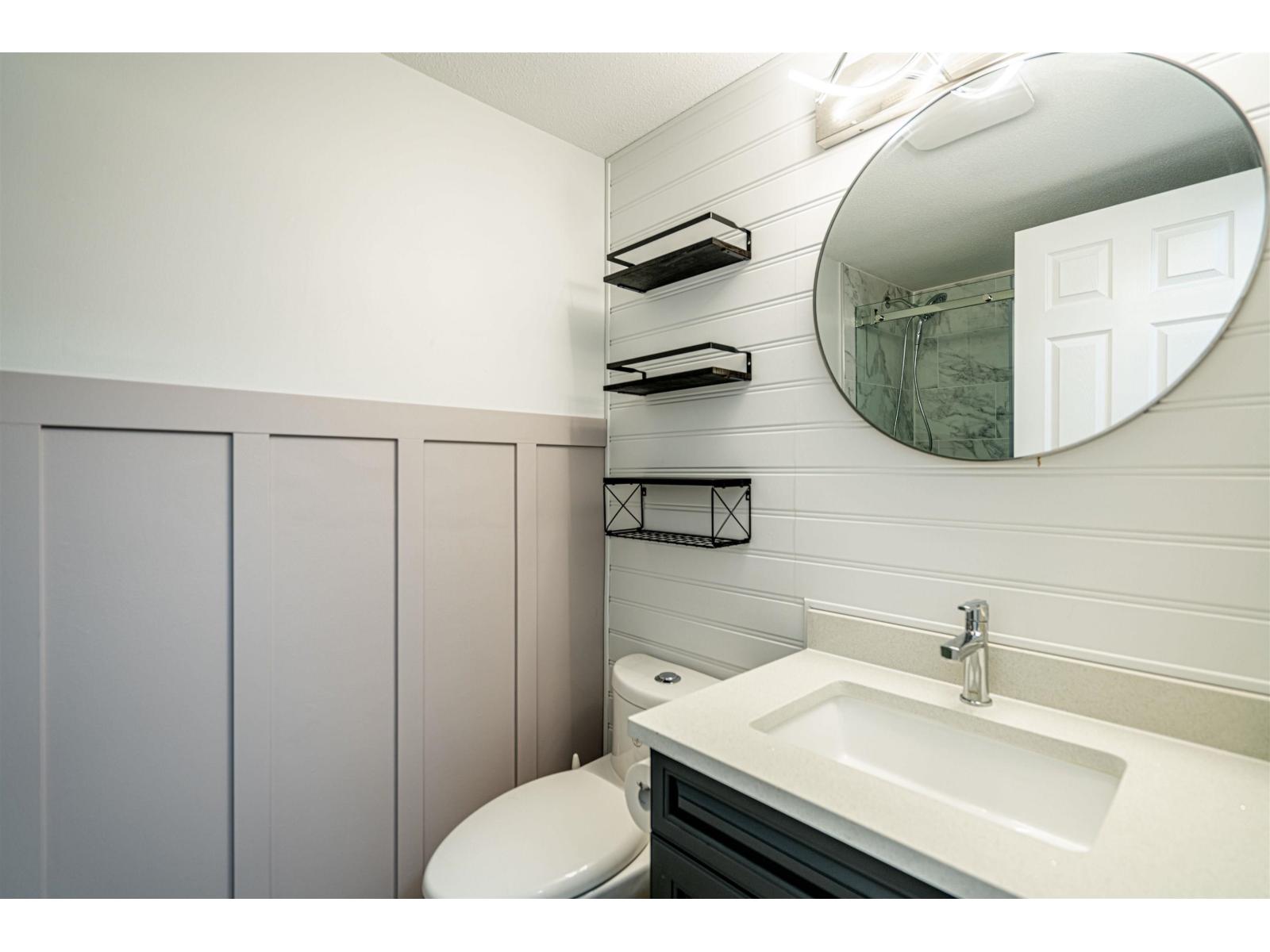211 1450 Merklin Street, White Rock, British Columbia  V4B 4C3 - Photo 19 - R3140178