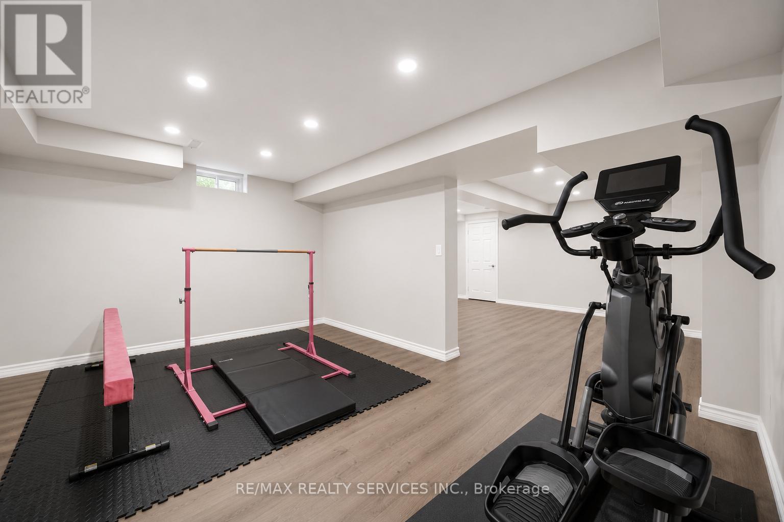 17 National Crescent, Brampton, Ontario  L7A 1H1 - Photo 42 - W13493054