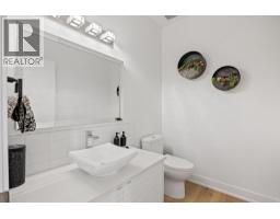 750 Kuipers Crescent, Kelowna, British Columbia  V1W 5H4 - Photo 28 - 10392733