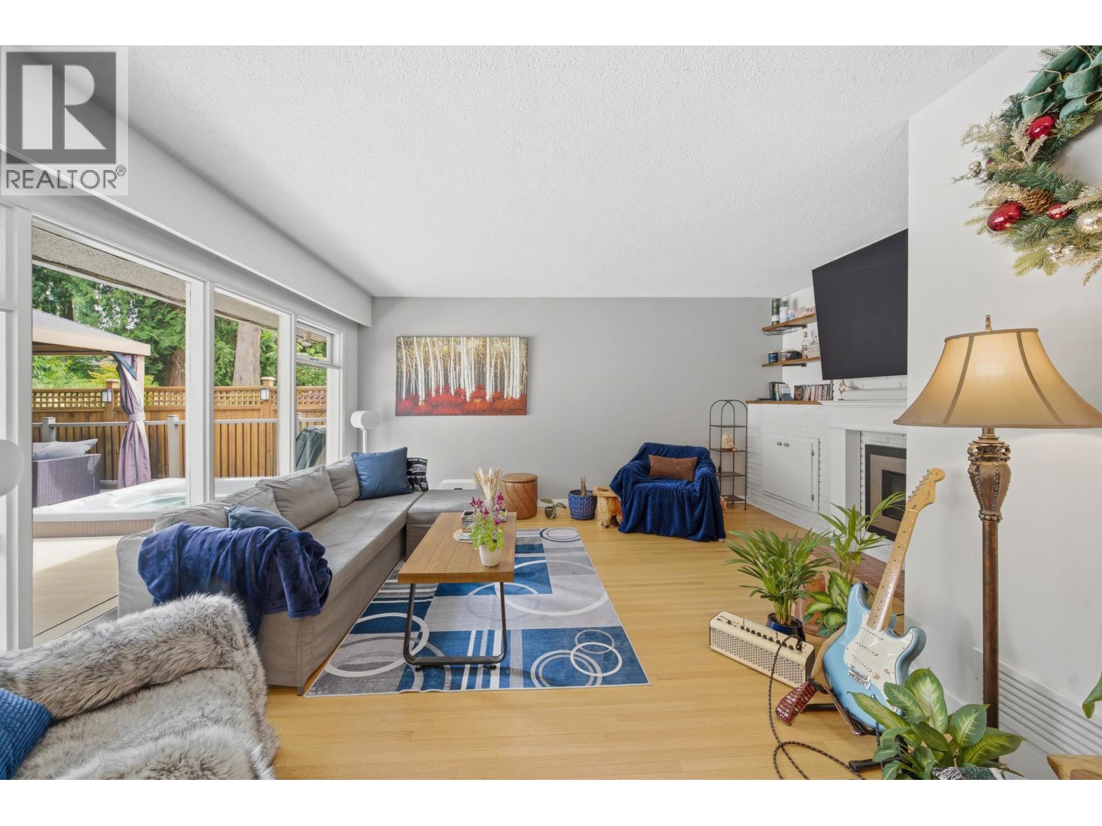 1120 Wellington Drive, North Vancouver, British Columbia  V7K 1L2 - Photo 4 - R3140263