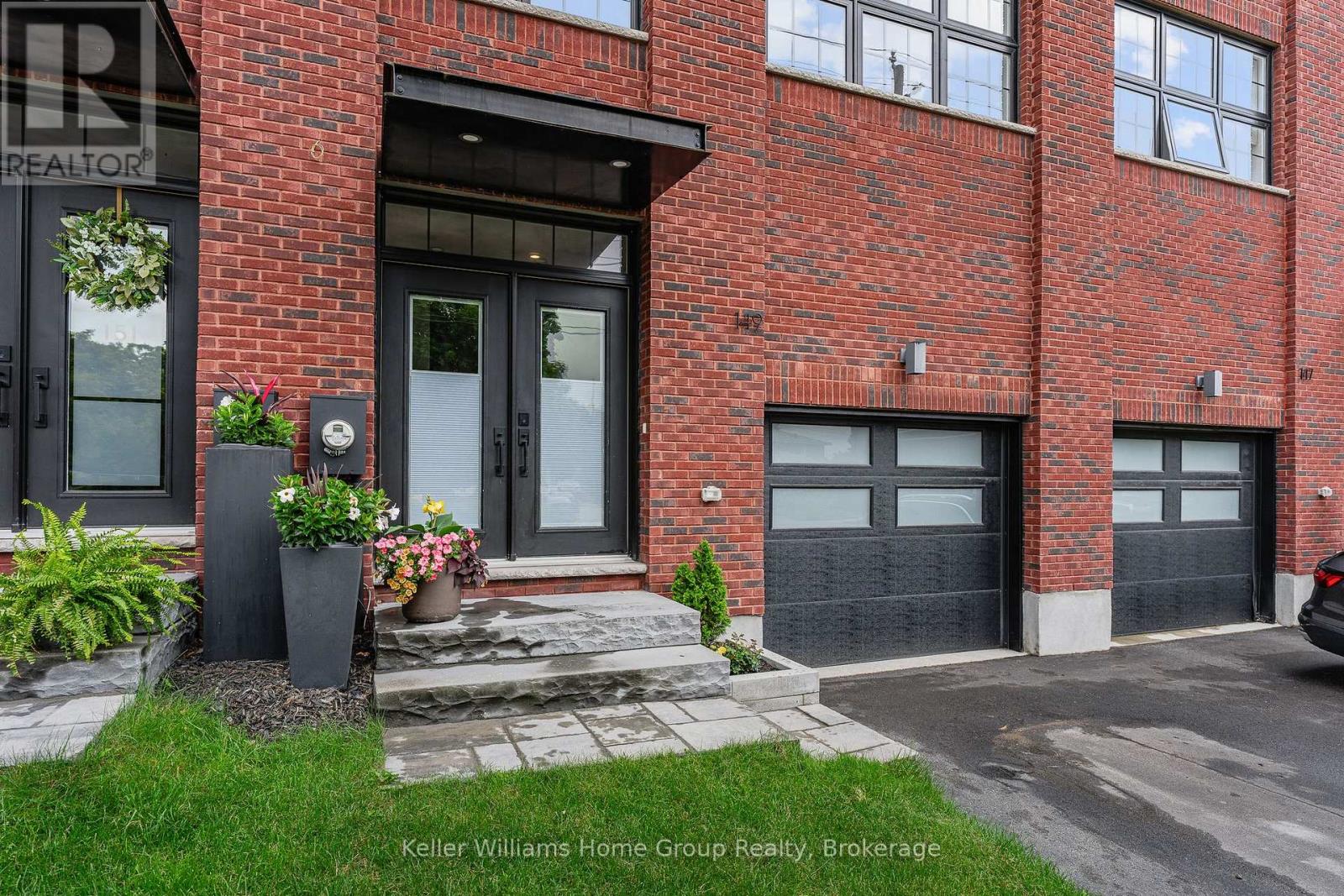149 Morris Street, Guelph (St. Patrick's Ward), Ontario  N1E 0R2 - Photo 2 - X13493914