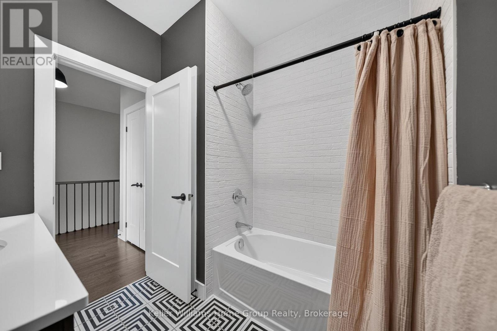 149 Morris Street, Guelph (St. Patrick's Ward), Ontario  N1E 0R2 - Photo 35 - X13493914