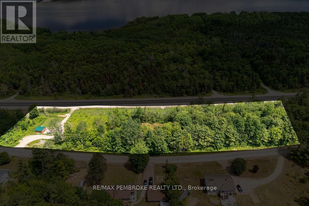 88 Lance Road, Laurentian Hills, Ontario  K0J 1P0 - Photo 2 - X13220998