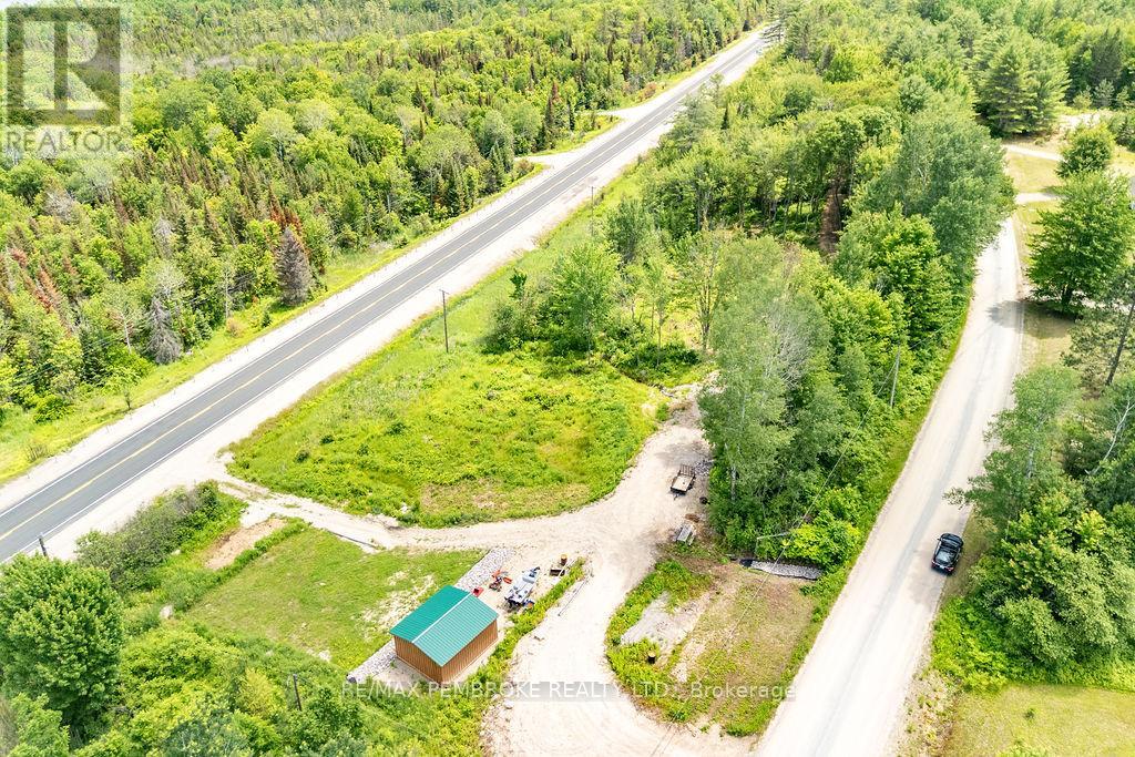 88 Lance Road, Laurentian Hills, Ontario  K0J 1P0 - Photo 3 - X13220998