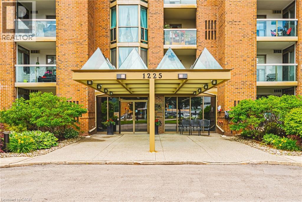 1225 North Shore Boulevard E Unit# 605, Burlington, Ontario  L7S 1Z6 - Photo 3 - 40842703