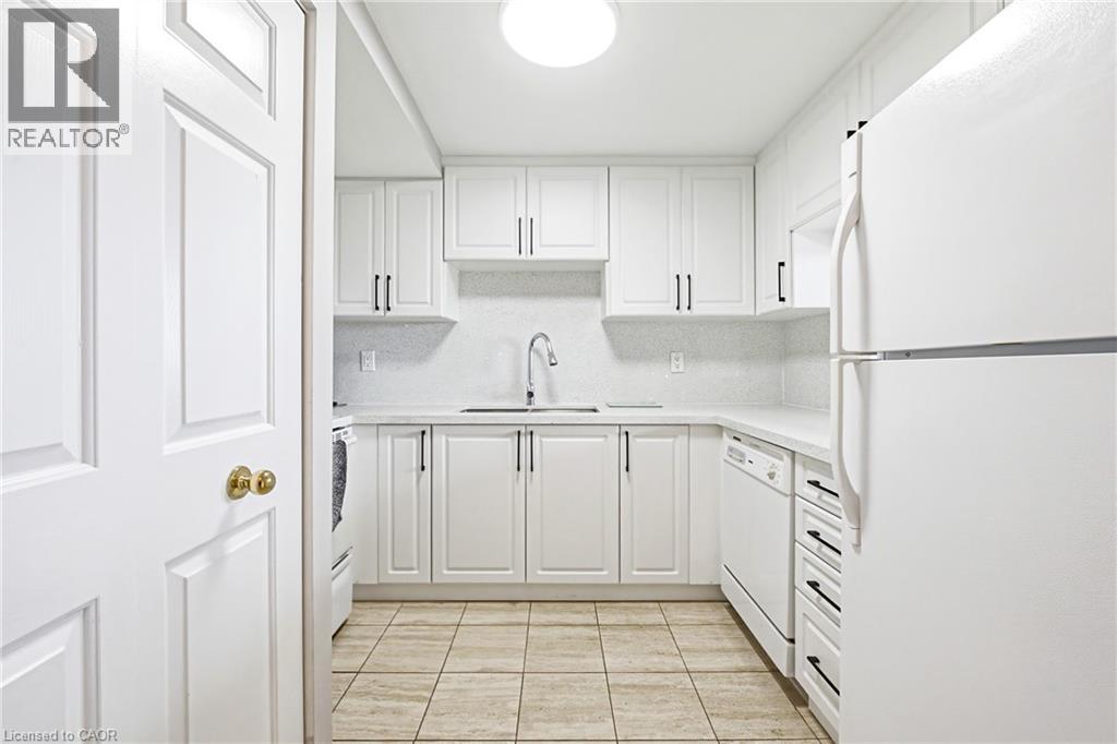 1225 North Shore Boulevard E Unit# 605, Burlington, Ontario  L7S 1Z6 - Photo 10 - 40842703