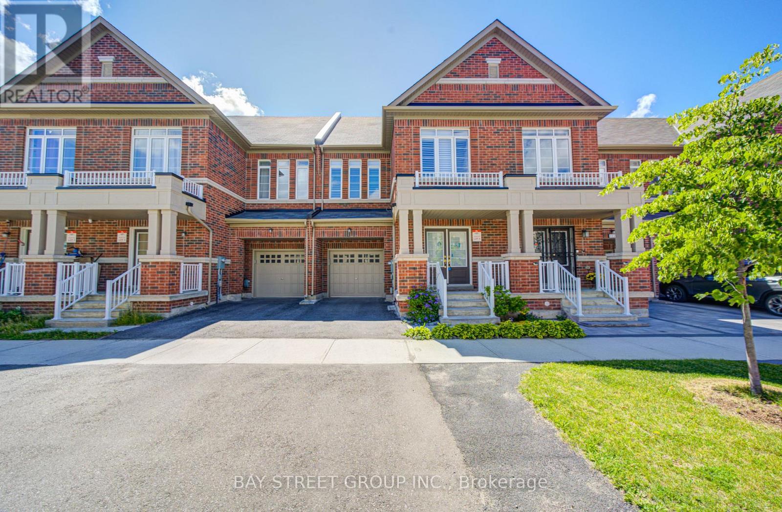 114 NESS DRIVE, Richmond Hill