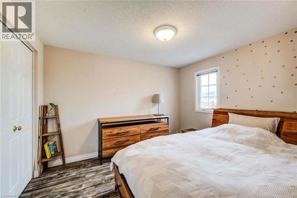 166 Peach Blossom Crescent, Kitchener, Ontario  N2E 3Z6 - Photo 21 - 40843261